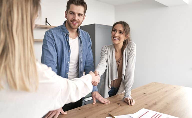 Dicas para corretores de imóveis: como fechar negócios com clientes exigentes